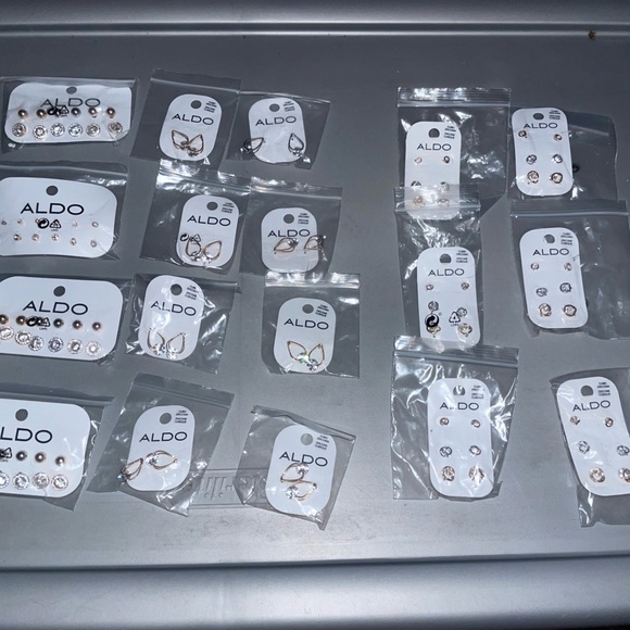 Lot if Aldo Jersey 100+ items clear out Valued over $900 - Picture 5 of 10